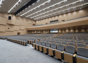 IMG 1 conference hall seating